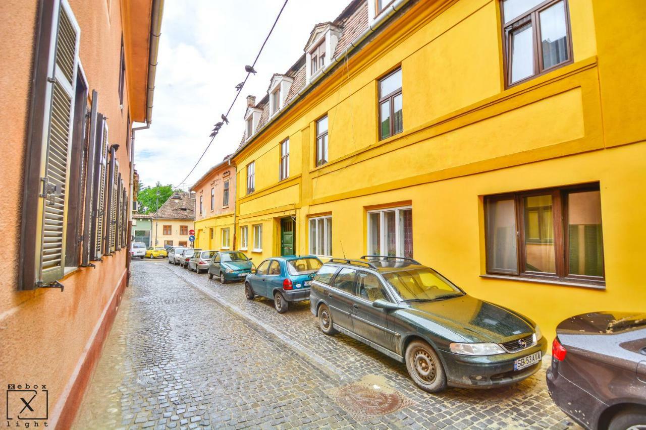 Appartamento Via Del Centro Sibiu Esterno foto